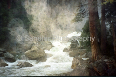 http://www.sandlerphotography.com/Photos/DH090028 -2 -LR.JPG